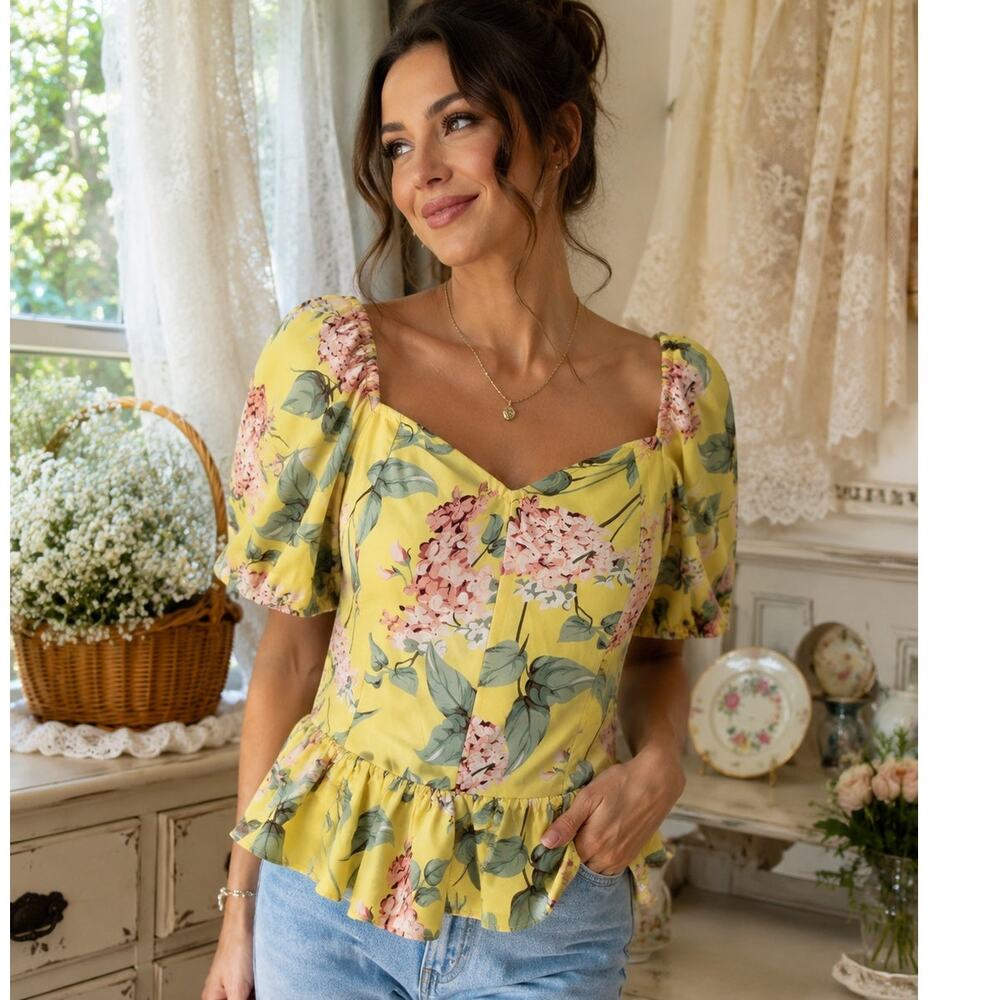 Milk & Honey Peplum Top XL Yellow Floral Puff Sleeve Cottage Peasant Coquette